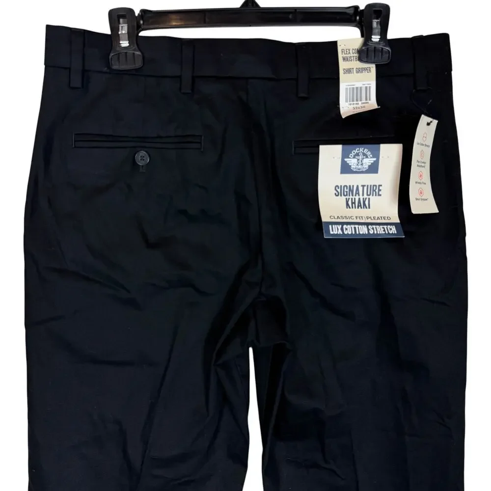 Dockers Signature Khaki Pants Men 32x30 Black Pleated Classic Fit Flex Waistband